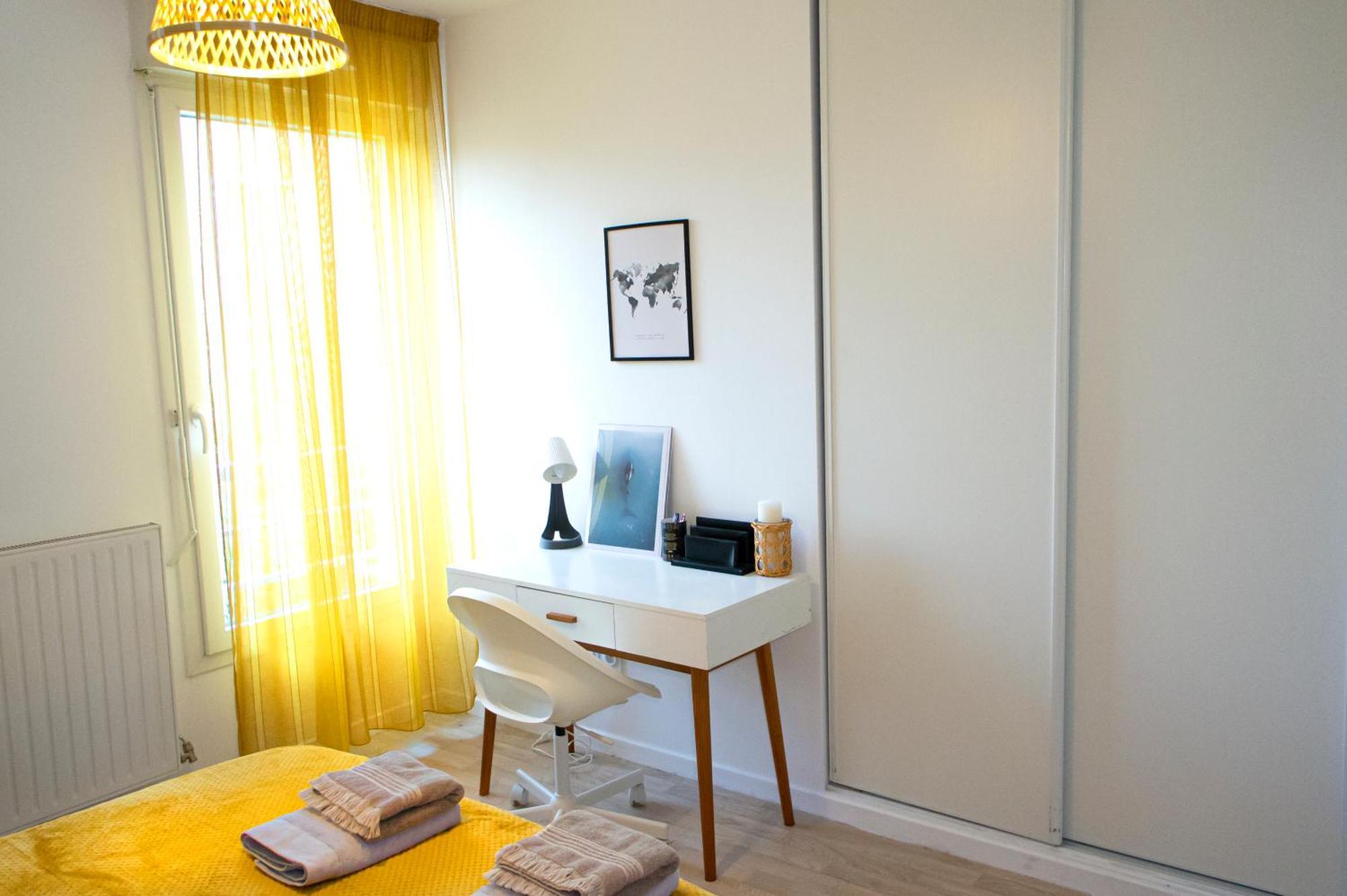 Superbe Appartement ,Proche De Paris, Dans Residence Privee , Ideal Familles, Parking Et Wifi Gratuits! ! ! Vitry-sur-Seine Bagian luar foto