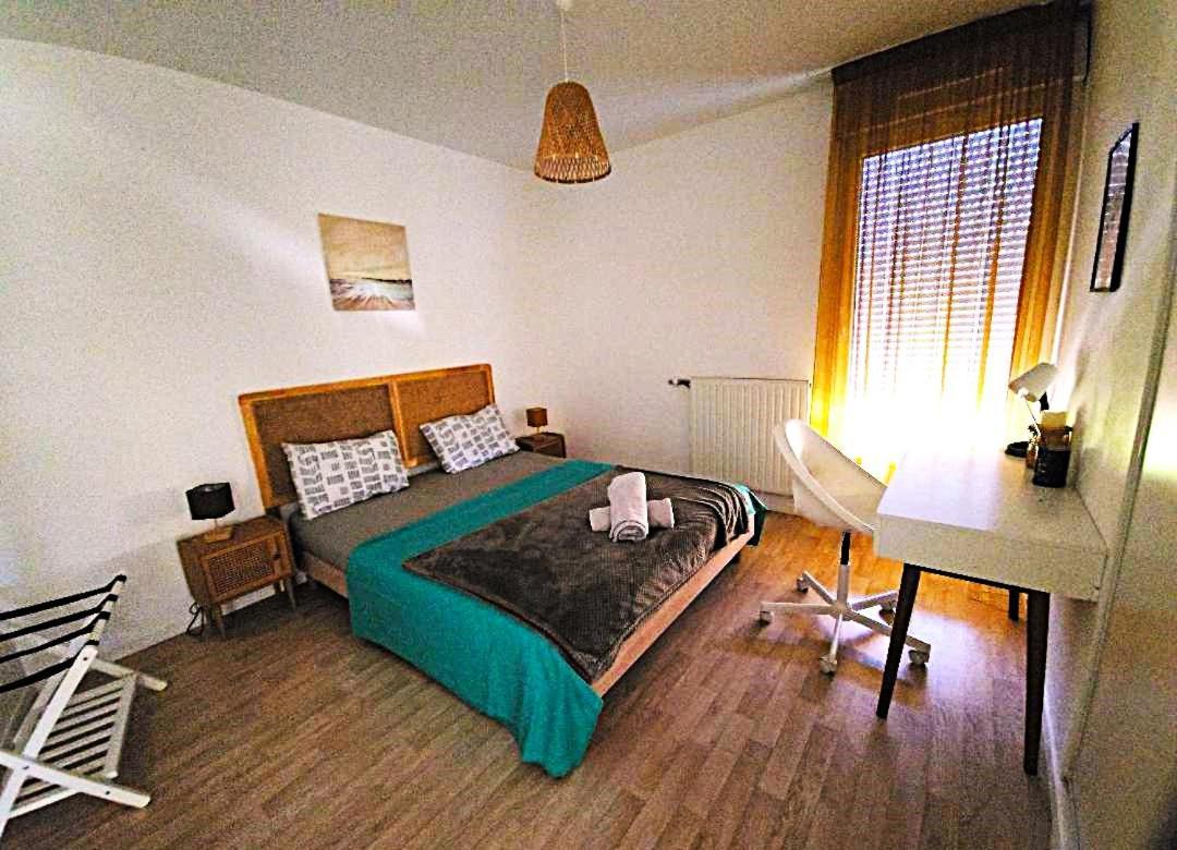 Superbe Appartement ,Proche De Paris, Dans Residence Privee , Ideal Familles, Parking Et Wifi Gratuits! ! ! Vitry-sur-Seine Bagian luar foto
